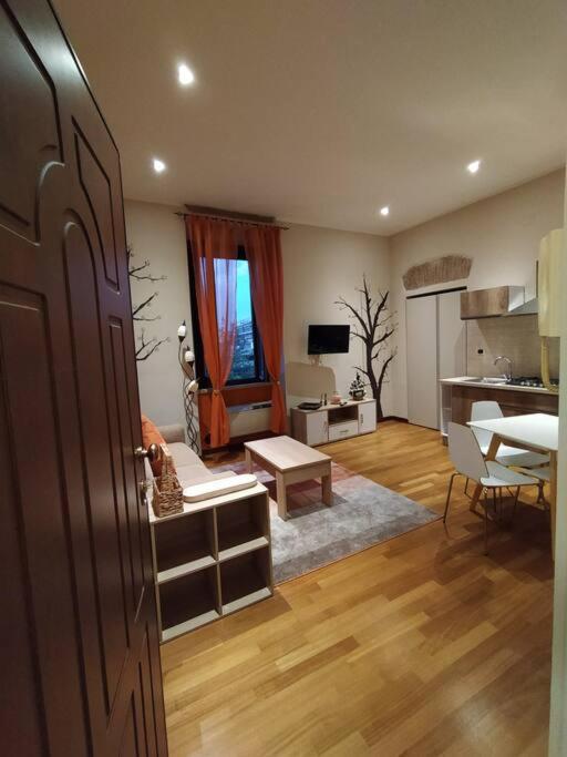 Casa Degli Alberi Apartment Fiumicino Exterior photo